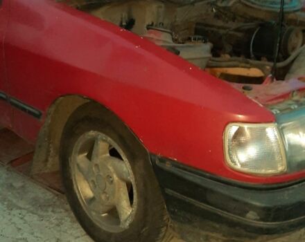 Красный Форд Сиерра, объемом двигателя 2 л и пробегом 270 тыс. км за 500 $, фото 1 на Automoto.ua