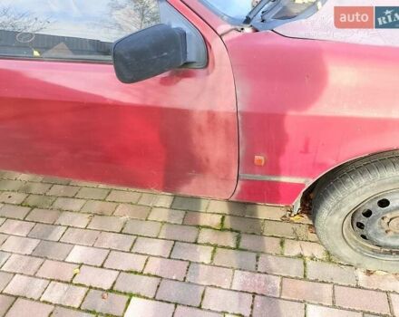 Красный Форд Сиерра, объемом двигателя 1 л и пробегом 325 тыс. км за 600 $, фото 3 на Automoto.ua