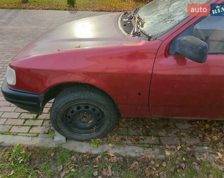 Красный Форд Сиерра, объемом двигателя 1 л и пробегом 325 тыс. км за 600 $, фото 6 на Automoto.ua