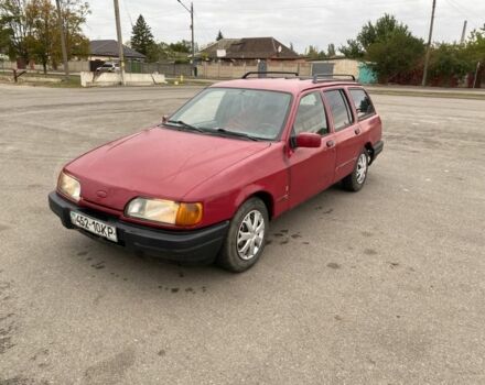 Красный Форд Сиерра, объемом двигателя 1.8 л и пробегом 150 тыс. км за 799 $, фото 1 на Automoto.ua