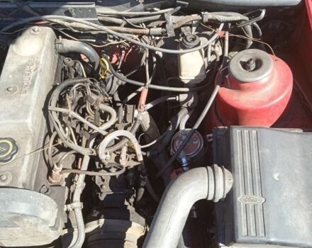 Червоний Форд Сієрра, об'ємом двигуна 2 л та пробігом 300 тис. км за 1200 $, фото 5 на Automoto.ua