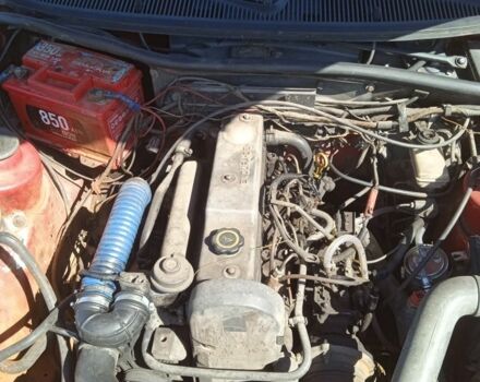 Червоний Форд Сієрра, об'ємом двигуна 2 л та пробігом 300 тис. км за 1200 $, фото 7 на Automoto.ua