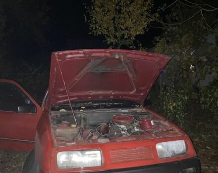 Красный Форд Сиерра, объемом двигателя 2 л и пробегом 3 тыс. км за 475 $, фото 2 на Automoto.ua