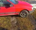 Красный Форд Сиерра, объемом двигателя 2 л и пробегом 200 тыс. км за 500 $, фото 1 на Automoto.ua