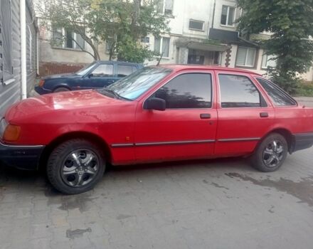 Червоний Форд Сієрра, об'ємом двигуна 1.8 л та пробігом 200 тис. км за 1600 $, фото 2 на Automoto.ua