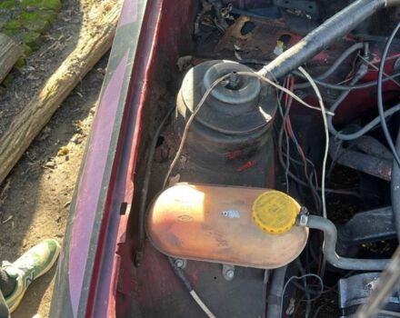 Красный Форд Сиерра, объемом двигателя 1.8 л и пробегом 195 тыс. км за 12 $, фото 11 на Automoto.ua