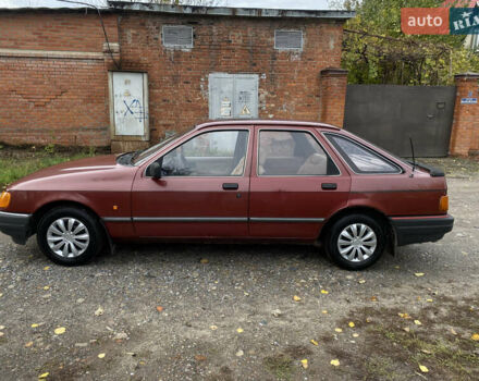 Красный Форд Сиерра, объемом двигателя 1.6 л и пробегом 200 тыс. км за 1450 $, фото 2 на Automoto.ua