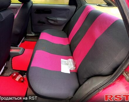 Червоний Форд Сієрра, об'ємом двигуна 2 л та пробігом 200 тис. км за 1200 $, фото 3 на Automoto.ua