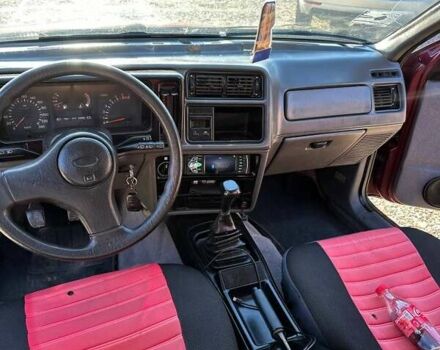 Красный Форд Сиерра, объемом двигателя 2 л и пробегом 632 тыс. км за 1350 $, фото 9 на Automoto.ua