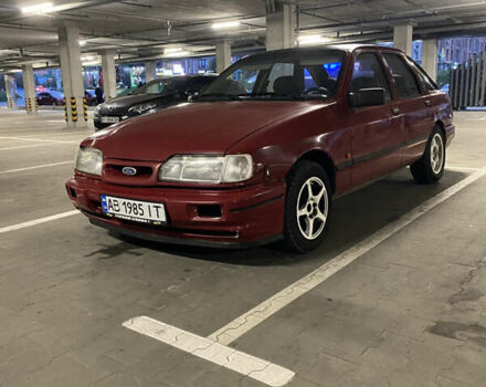 Червоний Форд Сієрра, об'ємом двигуна 2 л та пробігом 77 тис. км за 1800 $, фото 3 на Automoto.ua