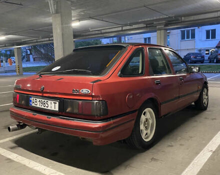 Червоний Форд Сієрра, об'ємом двигуна 2 л та пробігом 77 тис. км за 1800 $, фото 5 на Automoto.ua