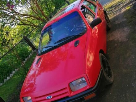 Форд Сиерра 1985 в Иваничи на Automoto.ua Красный Форд Сиерра, объемом двигателя 2.3 л и пробегом 520 тыс. км за 1000 $, фото 1 на Automoto.ua