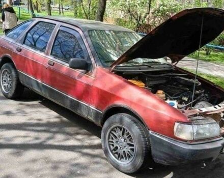 Красный Форд Сиерра, объемом двигателя 0 л и пробегом 350 тыс. км за 600 $, фото 1 на Automoto.ua