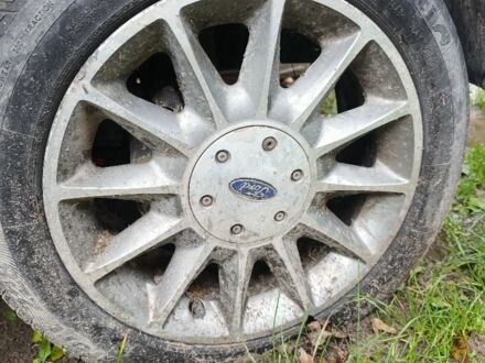 Червоний Форд Сієрра, об'ємом двигуна 1.6 л та пробігом 1000 тис. км за 510 $, фото 1 на Automoto.ua