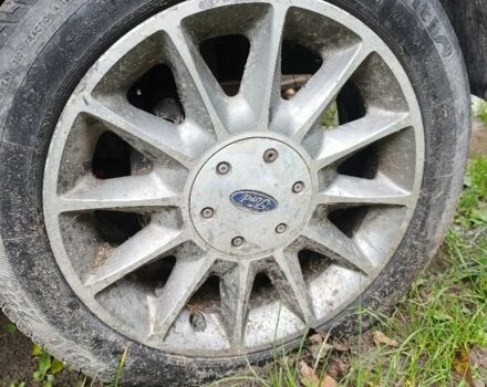 Красный Форд Сиерра, объемом двигателя 1.6 л и пробегом 1000 тыс. км за 510 $, фото 1 на Automoto.ua