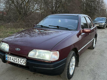 Форд Сиерра 1987 в Хмельницком на Automoto.ua Красный Форд Сиерра, объемом двигателя 2 л и пробегом 200 тыс. км за 1700 $, фото 1 на Automoto.ua