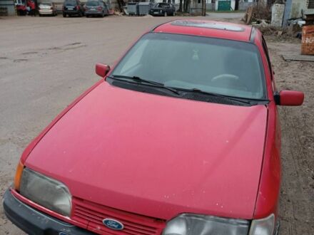 Красный Форд Сиерра, объемом двигателя 2 л и пробегом 135 тыс. км за 501 $, фото 1 на Automoto.ua