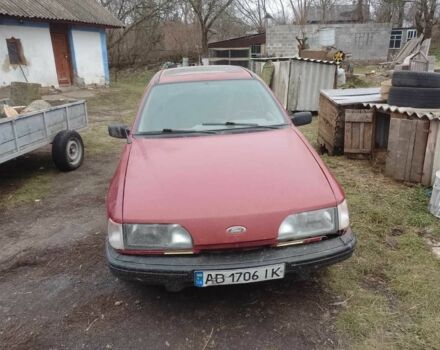 Красный Форд Сиерра, объемом двигателя 1.6 л и пробегом 200 тыс. км за 1000 $, фото 1 на Automoto.ua