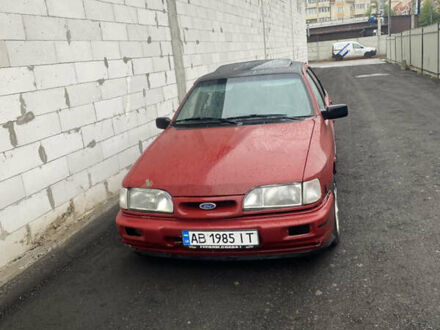 Форд Сієрра 1990 у Софіївська Борщагівка на Automoto.ua Червоний Форд Сієрра, об'ємом двигуна 2 л та пробігом 77 тис. км за 1800 $, фото 1 на Automoto.ua