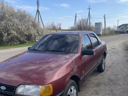 Форд Сиерра 1991 в Броварах на Automoto.ua Красный Форд Сиерра, объемом двигателя 2 л и пробегом 480 тыс. км за 850 $, фото 1 на Automoto.ua