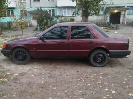 Форд Сиерра 1991 в Кривом Роге на Automoto.ua Красный Форд Сиерра, объемом двигателя 1.6 л и пробегом 170 тыс. км за 1500 $, фото 1 на Automoto.ua