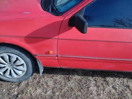 Червоний Форд Сієрра, об'ємом двигуна 2 л та пробігом 450 тис. км за 1050 $, фото 1 на Automoto.ua