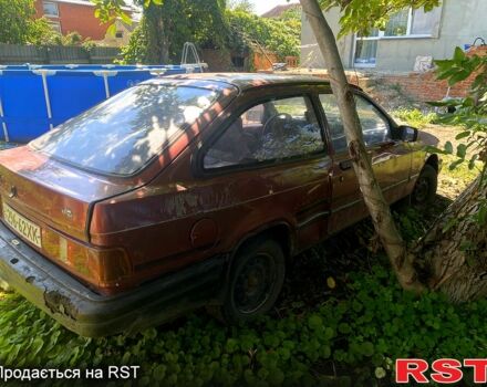 Форд Сиерра, объемом двигателя 1.6 л и пробегом 40 тыс. км за 440 $, фото 4 на Automoto.ua