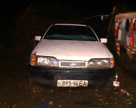 Форд Сієрра, об'ємом двигуна 1.8 л та пробігом 150 тис. км за 500 $, фото 3 на Automoto.ua