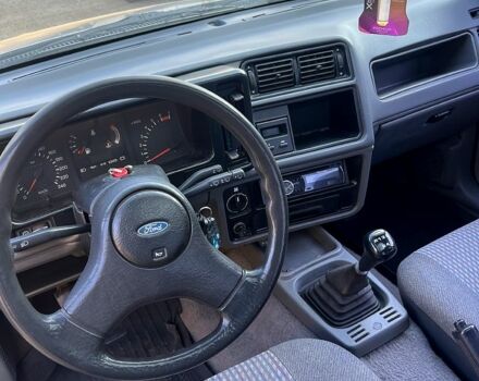 Форд Сієрра, об'ємом двигуна 2 л та пробігом 150 тис. км за 800 $, фото 3 на Automoto.ua