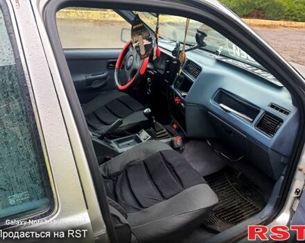 Форд Сиерра, объемом двигателя 2 л и пробегом 0 тыс. км за 850 $, фото 2 на Automoto.ua