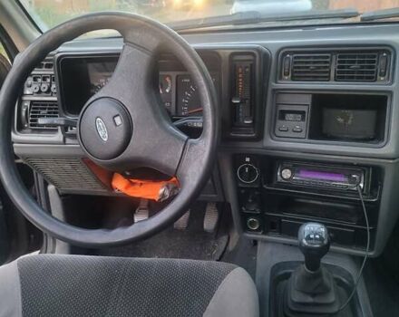 Форд Сиерра, объемом двигателя 2 л и пробегом 400 тыс. км за 800 $, фото 6 на Automoto.ua