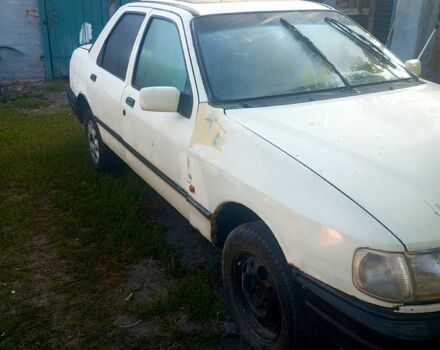 Форд Сиерра, объемом двигателя 1.6 л и пробегом 0 тыс. км за 950 $, фото 3 на Automoto.ua