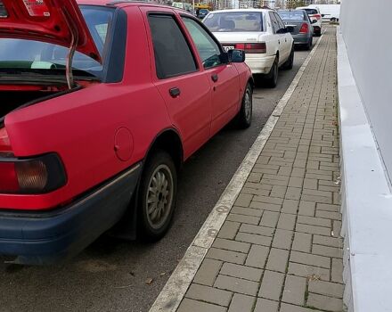 Форд Сиерра, объемом двигателя 2 л и пробегом 0 тыс. км за 1200 $, фото 3 на Automoto.ua