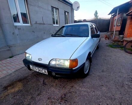 Форд Сиерра, объемом двигателя 1.8 л и пробегом 400 тыс. км за 600 $, фото 8 на Automoto.ua