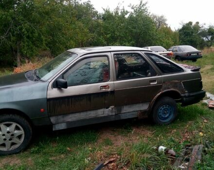 Форд Сиерра, объемом двигателя 2 л и пробегом 310 тыс. км за 750 $, фото 2 на Automoto.ua