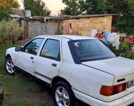 Форд Сиерра, объемом двигателя 1.8 л и пробегом 150 тыс. км за 550 $, фото 1 на Automoto.ua