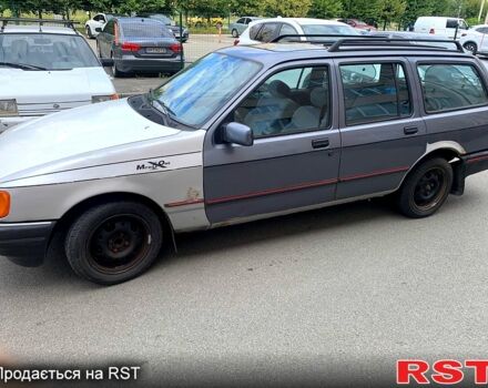 Форд Сієрра, об'ємом двигуна 2 л та пробігом 210 тис. км за 900 $, фото 1 на Automoto.ua