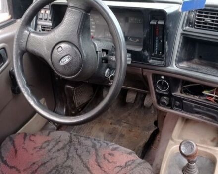 Сірий Форд Сієрра, об'ємом двигуна 0 л та пробігом 250 тис. км за 402 $, фото 3 на Automoto.ua