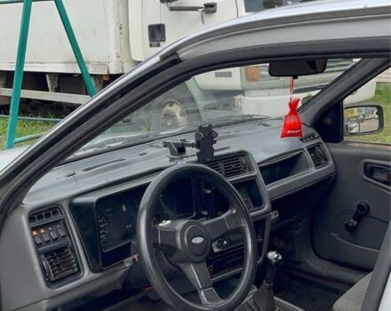 Серый Форд Сиерра, объемом двигателя 2 л и пробегом 3 тыс. км за 1000 $, фото 5 на Automoto.ua