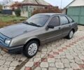 Серый Форд Сиерра, объемом двигателя 2 л и пробегом 67 тыс. км за 950 $, фото 2 на Automoto.ua