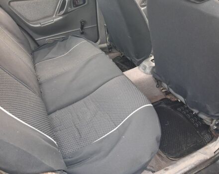 Серый Форд Сиерра, объемом двигателя 2 л и пробегом 67 тыс. км за 950 $, фото 9 на Automoto.ua