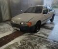 Серый Форд Сиерра, объемом двигателя 1.6 л и пробегом 874 тыс. км за 1100 $, фото 4 на Automoto.ua
