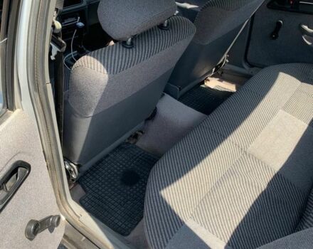 Форд Сиерра 1987 в Городне на Automoto.ua Серый Форд Сиерра, объемом двигателя 1.8 л и пробегом 3 тыс. км за 1990 $, фото 5 на Automoto.ua