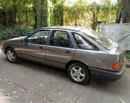 Серый Форд Сиерра, объемом двигателя 2 л и пробегом 300 тыс. км за 1800 $, фото 2 на Automoto.ua
