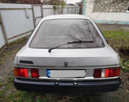 Серый Форд Сиерра, объемом двигателя 2 л и пробегом 2 тыс. км за 945 $, фото 1 на Automoto.ua