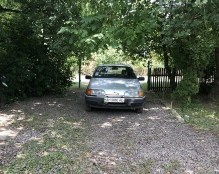 Сірий Форд Сієрра, об'ємом двигуна 1.8 л та пробігом 222 тис. км за 356 $, фото 7 на Automoto.ua