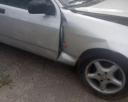 Серый Форд Сиерра, объемом двигателя 1.8 л и пробегом 10 тыс. км за 595 $, фото 1 на Automoto.ua