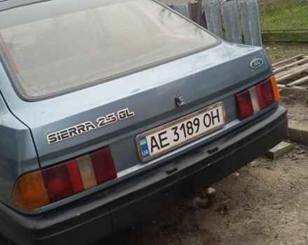 Серый Форд Сиерра, объемом двигателя 1.8 л и пробегом 25 тыс. км за 800 $, фото 7 на Automoto.ua