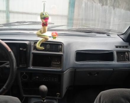 Серый Форд Сиерра, объемом двигателя 1.8 л и пробегом 25 тыс. км за 800 $, фото 2 на Automoto.ua