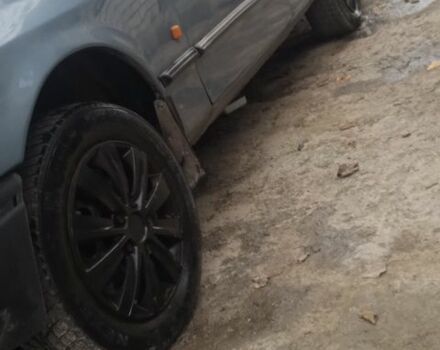 Серый Форд Сиерра, объемом двигателя 1.8 л и пробегом 25 тыс. км за 800 $, фото 5 на Automoto.ua